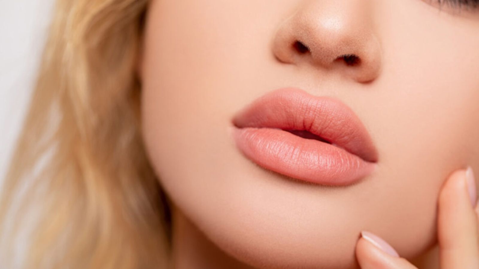 Dermokozmetik Uygulamalar 1 Dudak Dolgusu