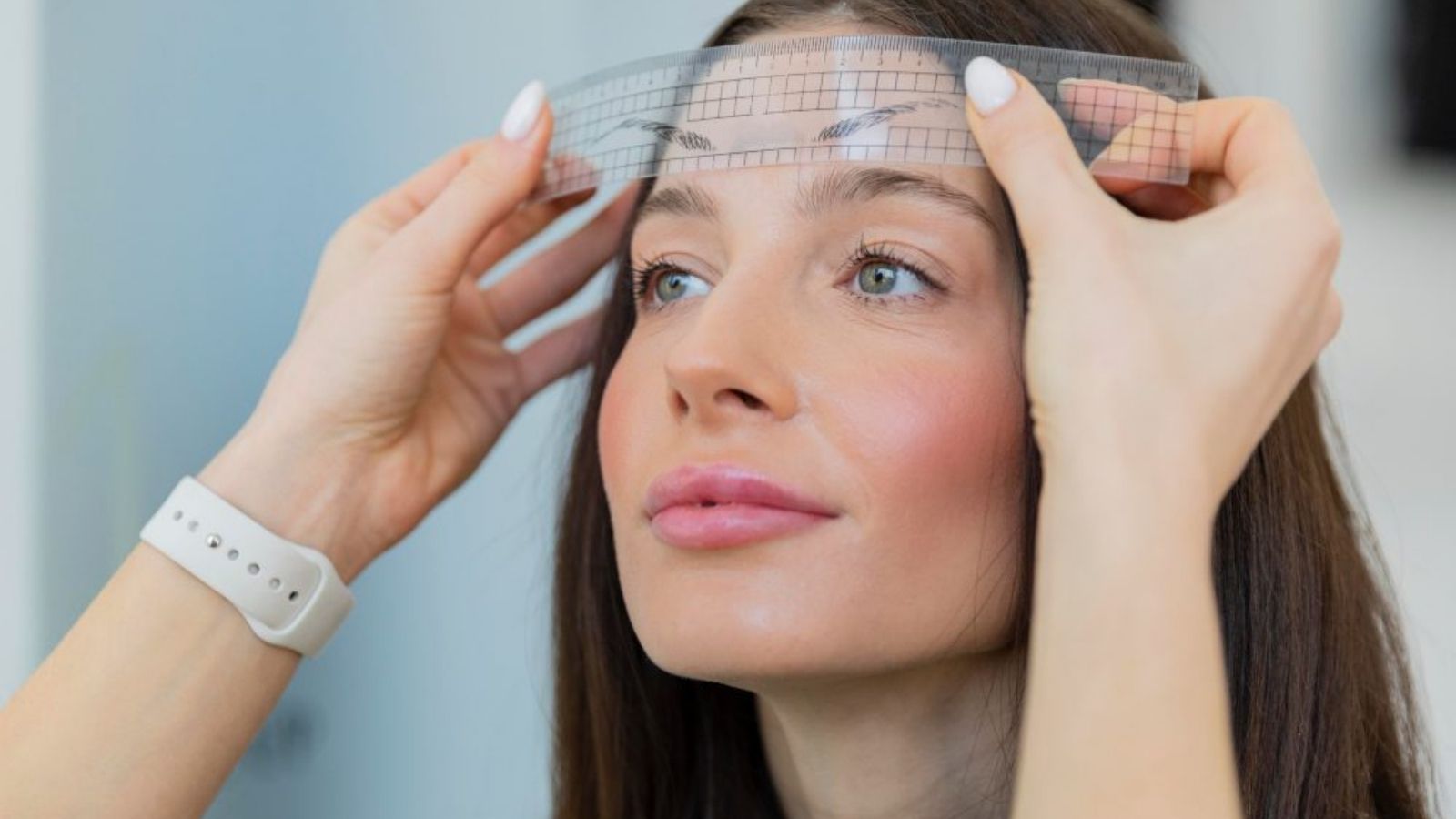 Dermokozmetik Uygulamalar 22 Vektör Lift